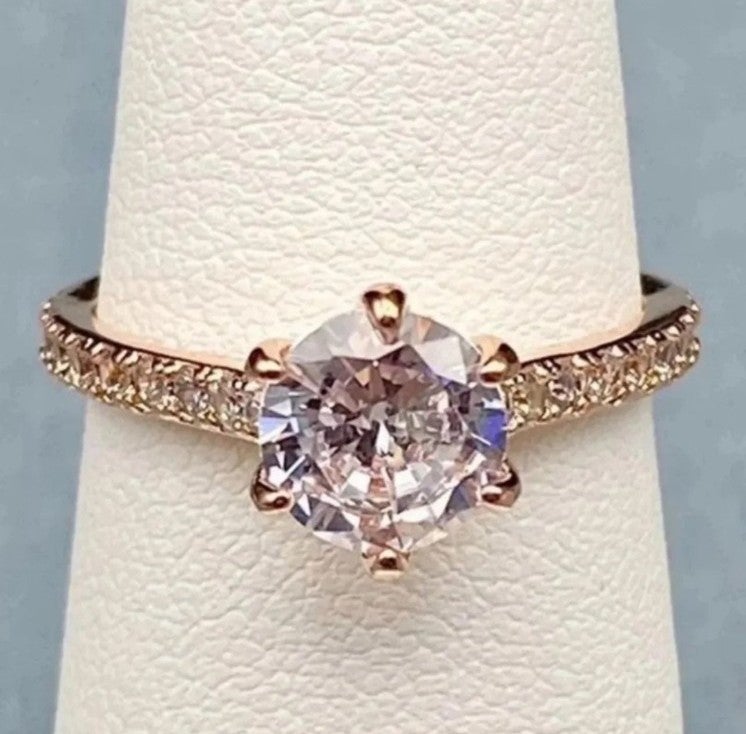 Solitaire Engagement Ring in Rose Gold